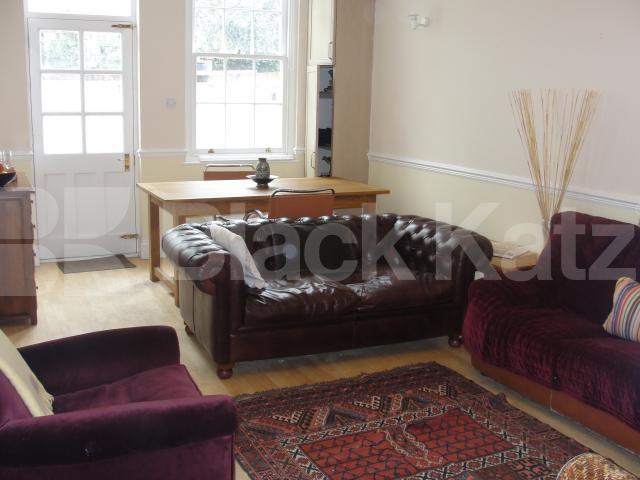 			NEW INSTRUCTION, 4 Bedroom, 1 bath, 1 reception Terraced House			 Kennington Road, Kennington